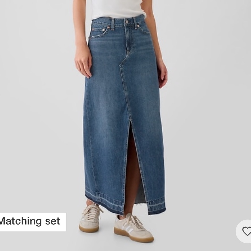 Gap Women's Blue Denim Maxi Skirt, size 12